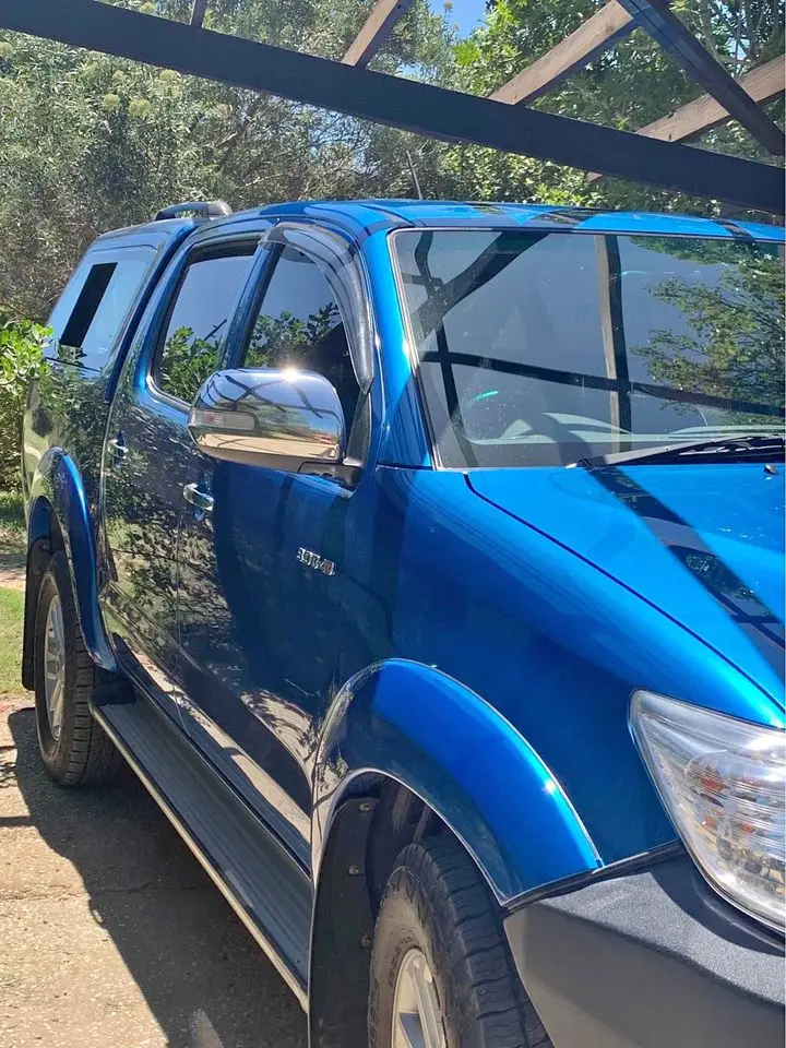 Toyota Hilux.jpg