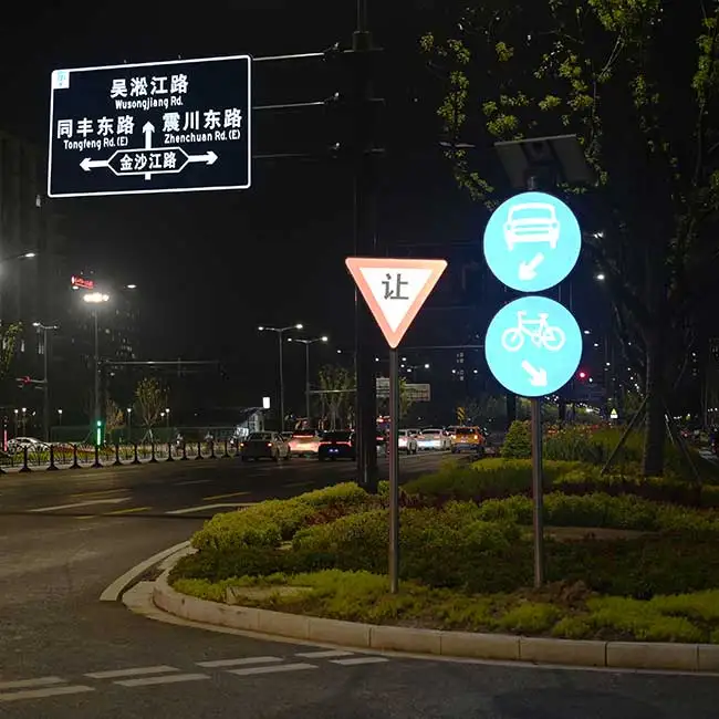Traffic Signs System.jpg