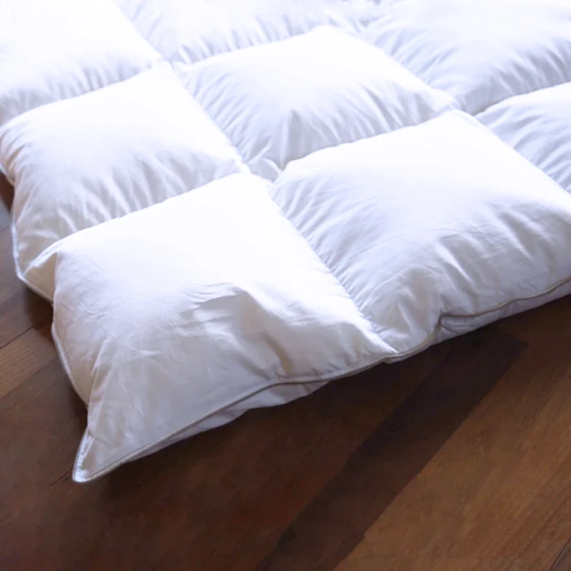 Изготовленные на заказ коллекция 200GSM 100% полиэстер лоскутное одеяло Минни Маус оптовая продажа