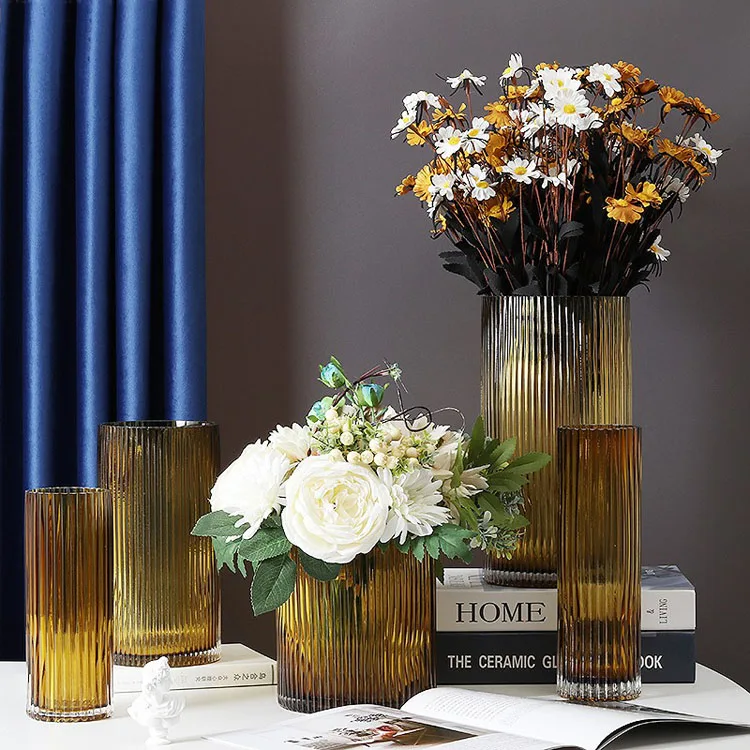 Оптовая продажа дешевые цилиндрические полосатые янтарные стеклянные цветы вазы для декора комнаты