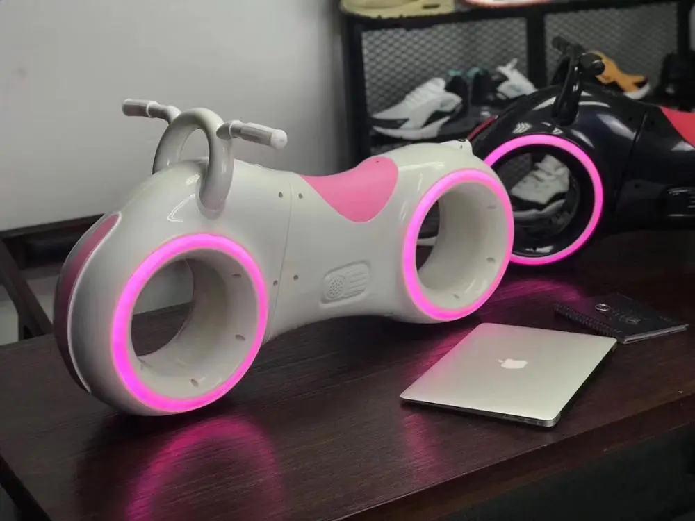 Новые мотоциклетные игрушки с двумя светодиодными колесами, Детский самокат с музыкальным сиденьем