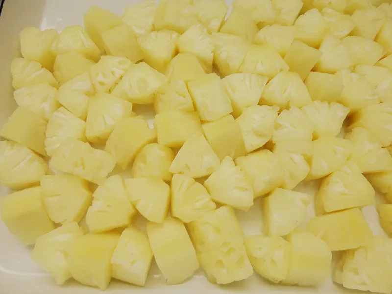 
Консервированный ананас в сиропе, ломтик, кусок кусочка, измельченный 