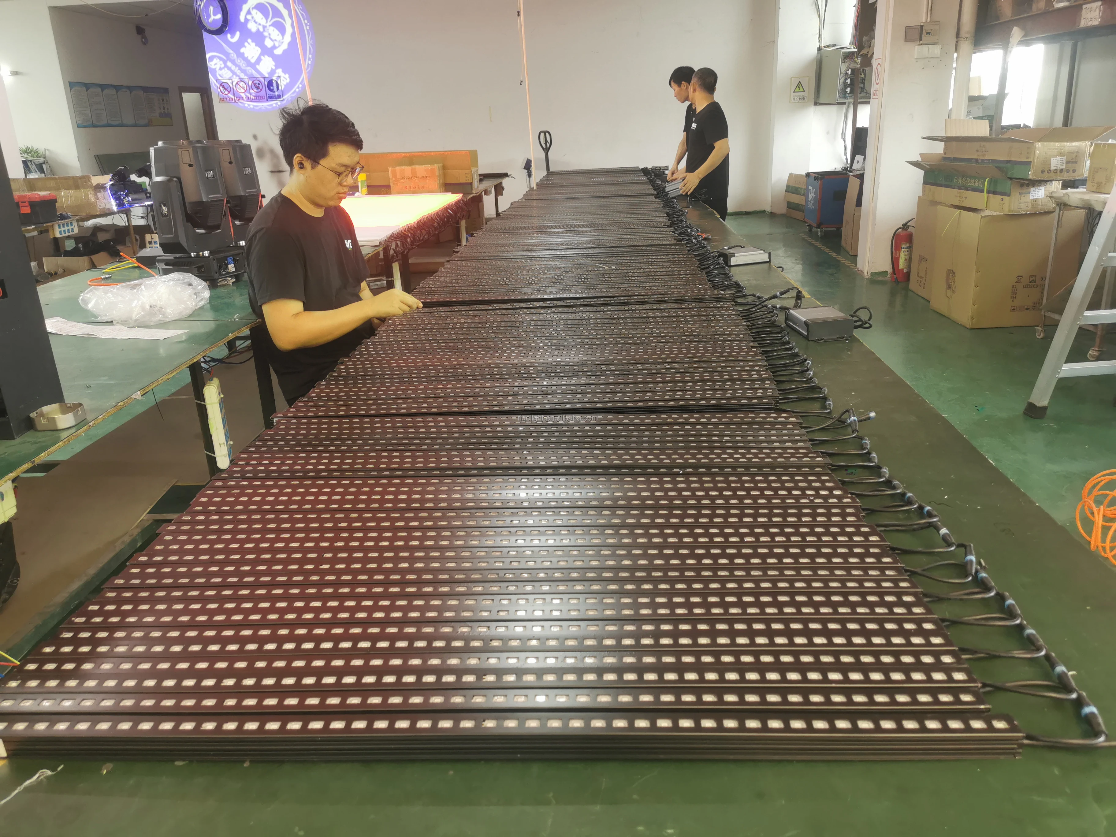 LED PIXEL BAR LIGHT (7).jpg
