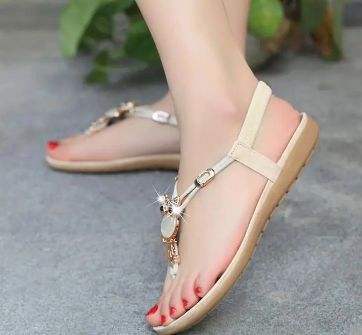 
 Высококачественные модные удобные женские сандалии из Китая  