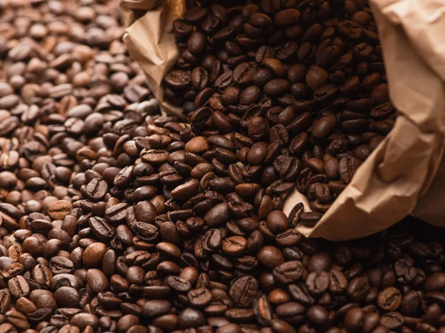 
 Кофе в зернах Robusta Vietnam 98% зрелое чистое 12.5% максимальное увлажнение кофейные зерна жареные  