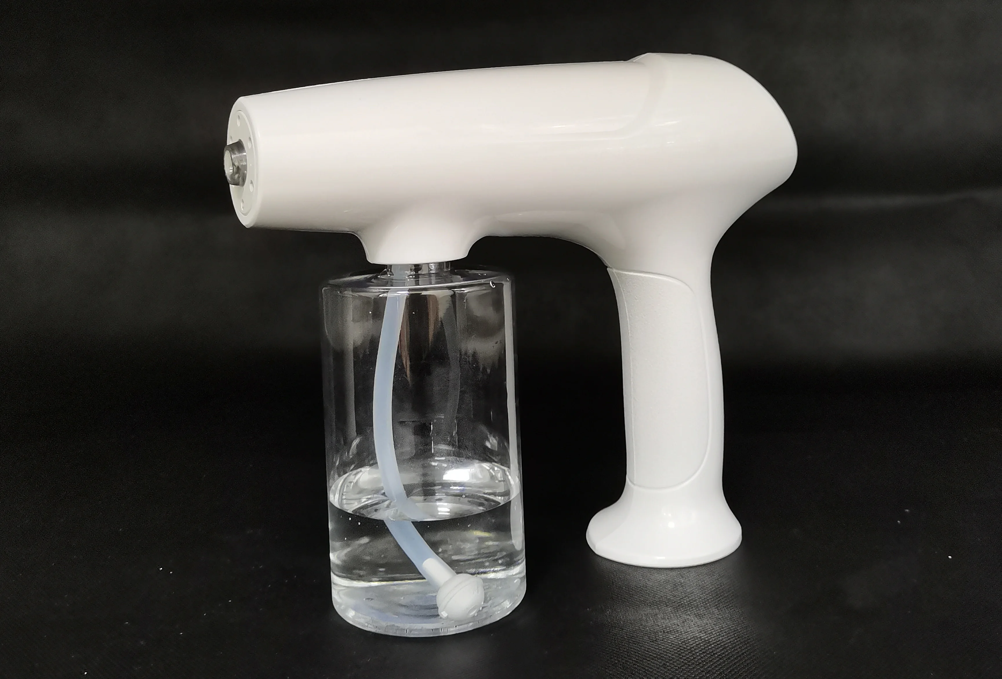 Wireless Alcoholic Sanitizing Sprayer Fogging Machine Disinfectant Atomizer UV Blue Light F8 Nano Mist Sanitization Gun