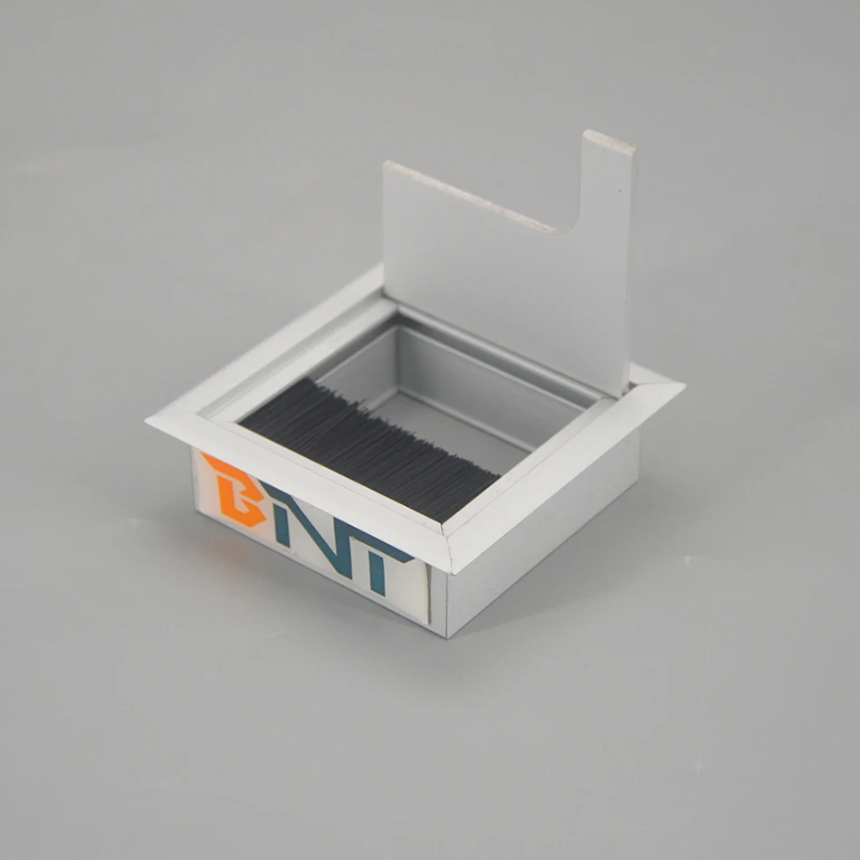 
Настраиваемая алюминиевая прямоугольная офисная проволочная коробка BNT, крышка с отверстием для стола, втулка с пыленепроницаемой щеткой 