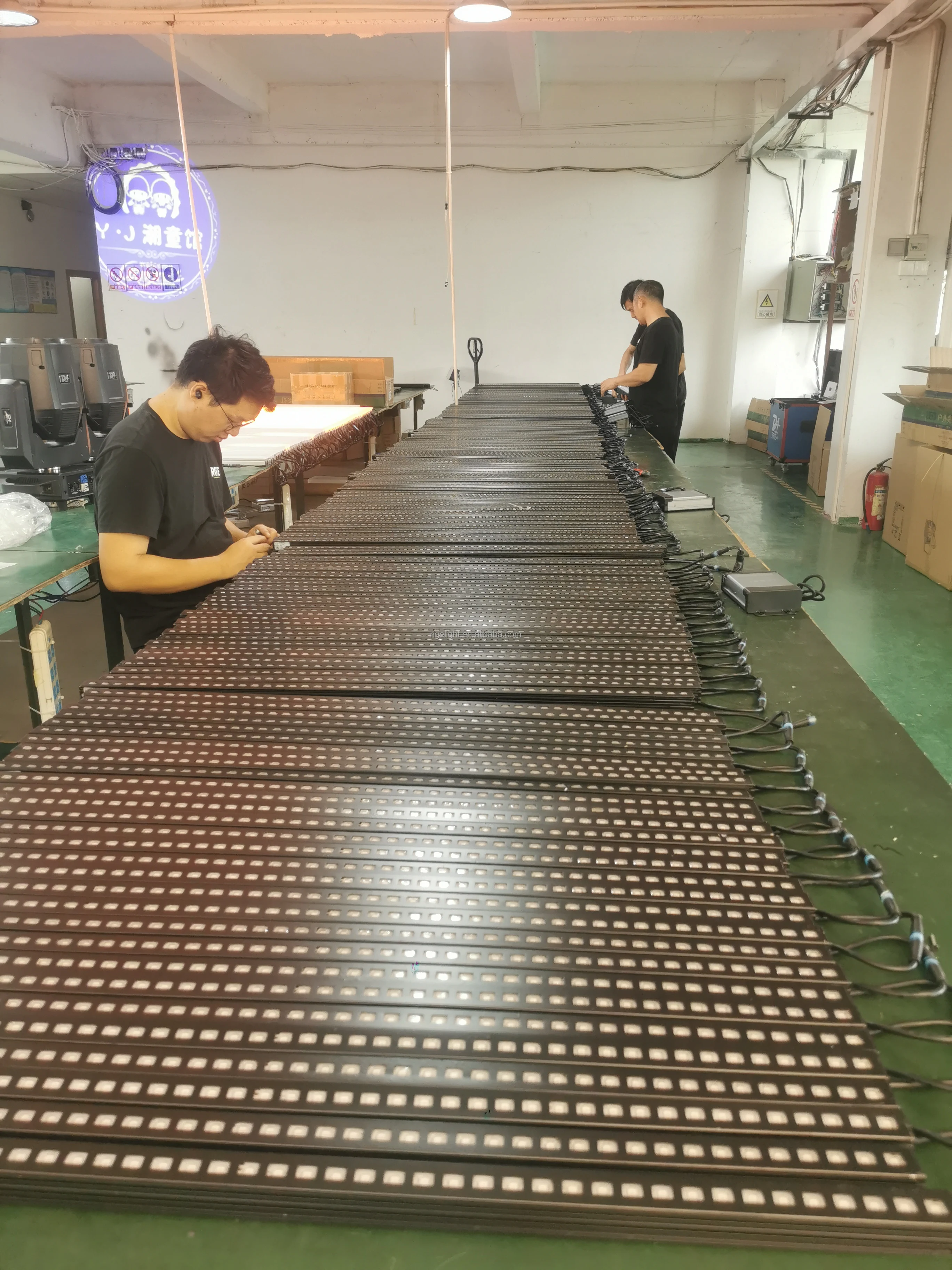 LED PIXEL BAR LIGHT (6).jpg
