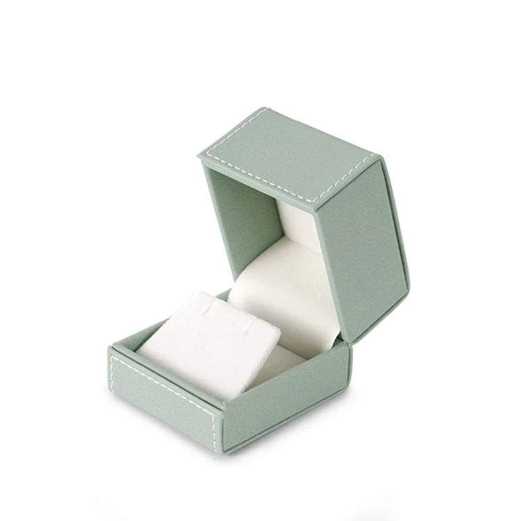 8suede jewelry box