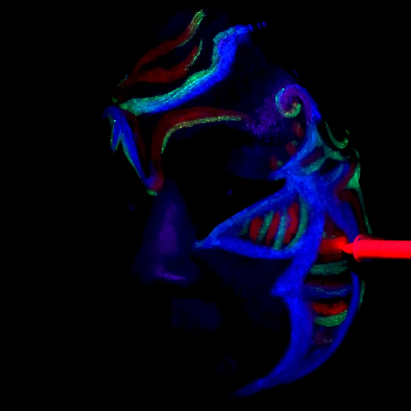 uv face crayon (6).jpg