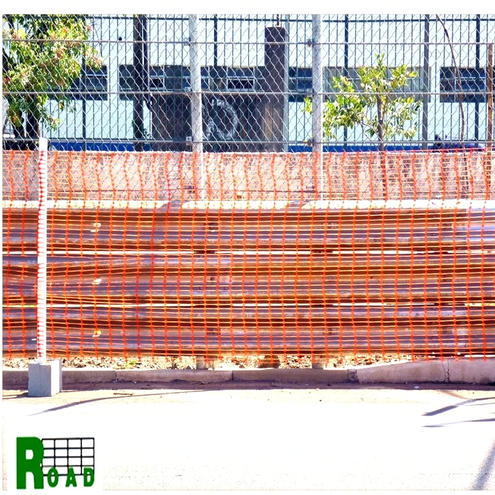 
 Оранжевый защитный забор из ПП для предупреждения о дороге  