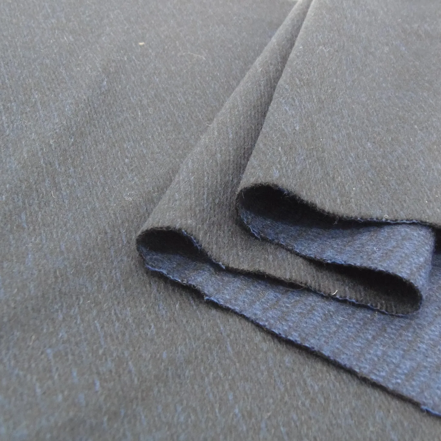 Односторонняя саржевая шерстяная ткань, односторонняя твидовая смесь в полоску, тканый флисовый текстиль для верхнего пальто