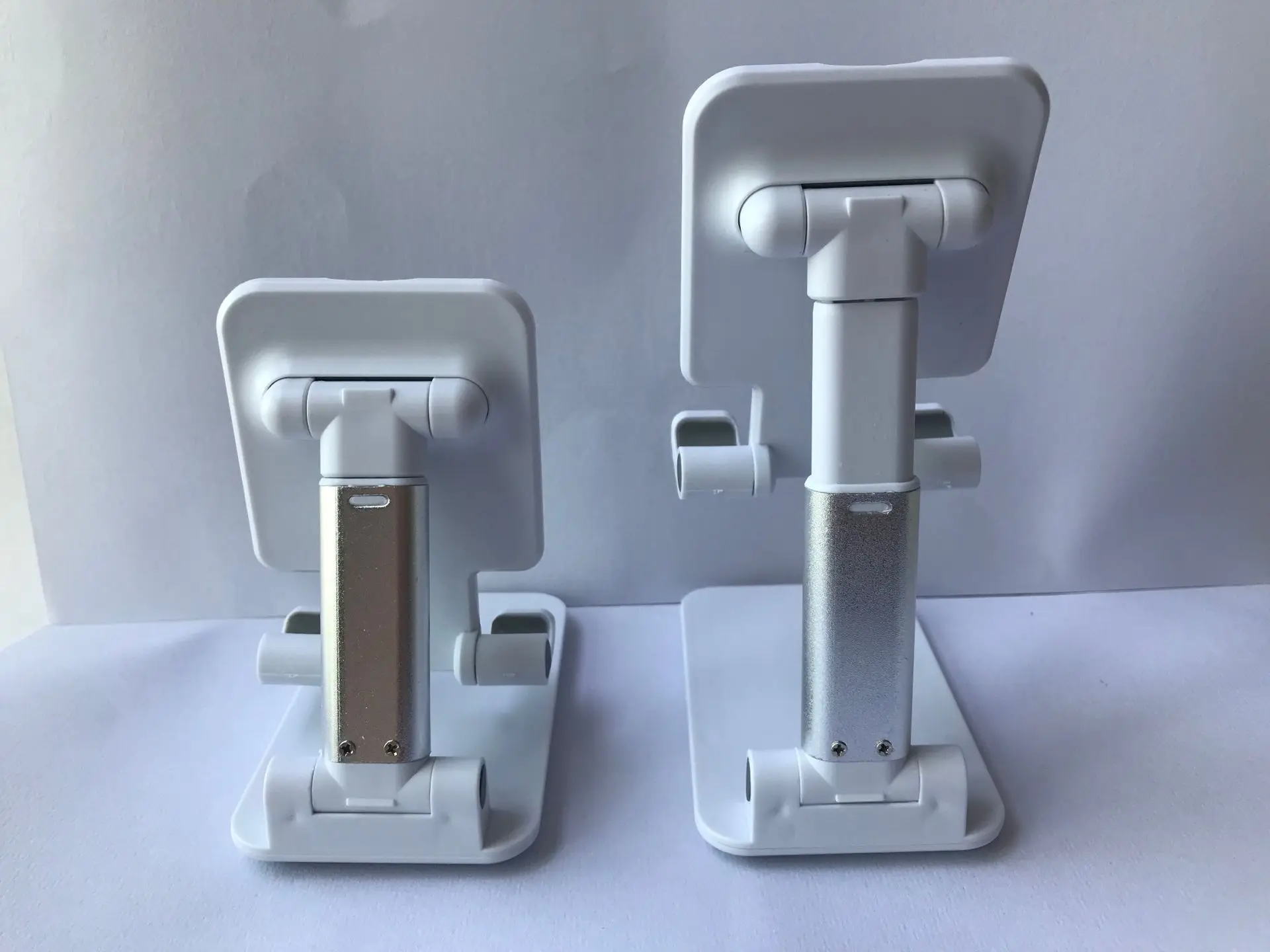 Height adjustable stand.jpg