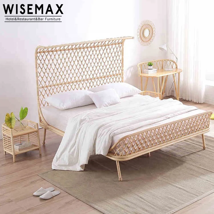 
Роскошный набор мебели для спальни в отеле, современная мебель большого размера из ротанга с деревянной рамой для кровати, мебель для спальни 