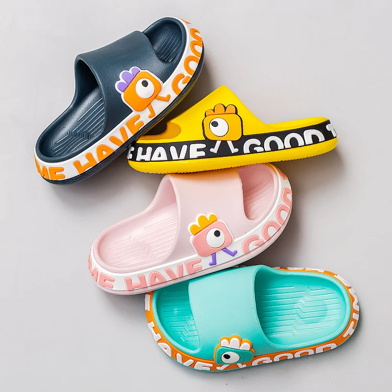 Веселые детские тапочки в стиле Марио, домашняя нескользящая обувь на мягкой подошве для девочек, милые домашние сандалии для ванной с героями мультфильмов