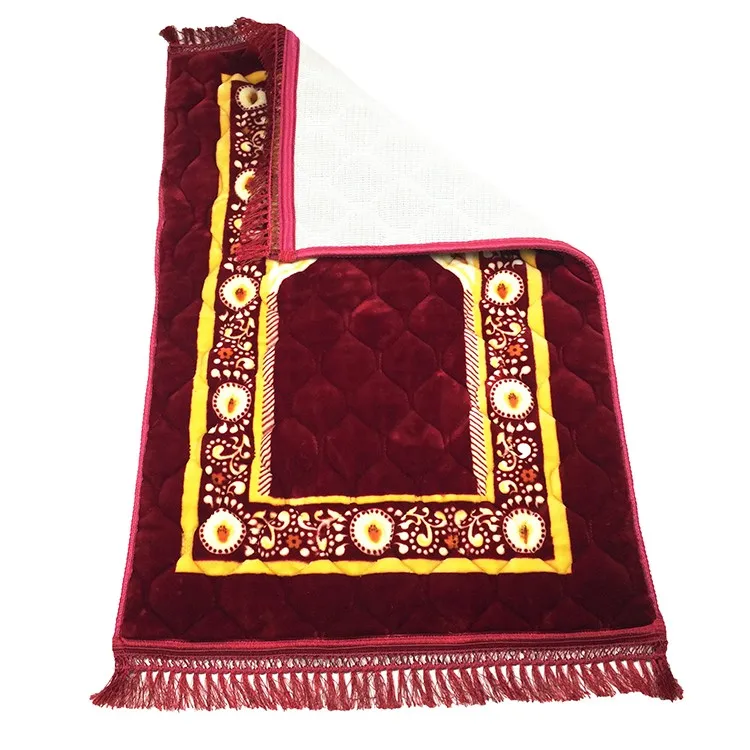 
 Оптовая продажа ковриков для молитв в исламе на заказ от производителя  
