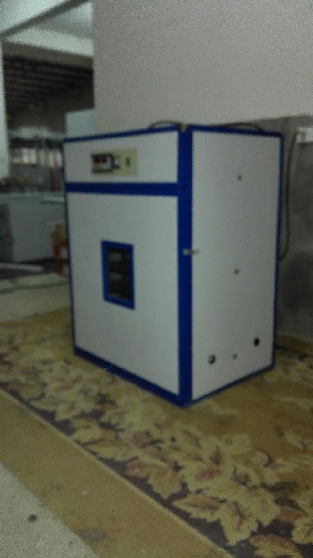 
 Инкубатор для птицы на 1056 яиц/автоматический инкубатор для куриных яиц  