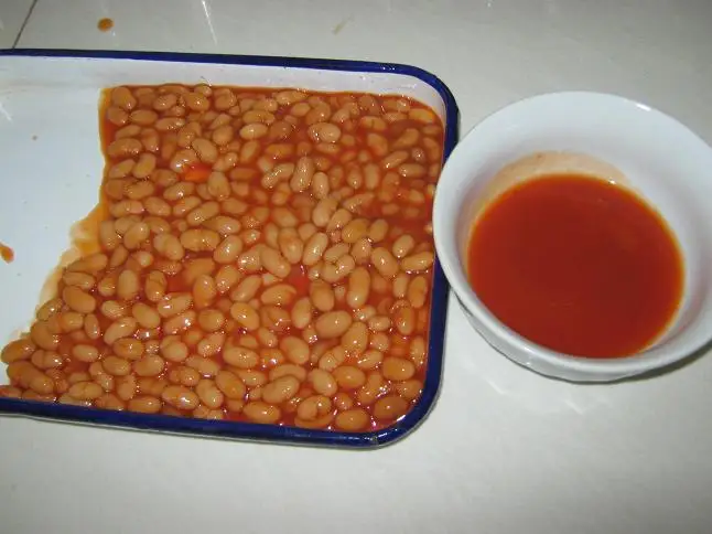 Консервированные запеченные фасоли в томатном соусе 400 г