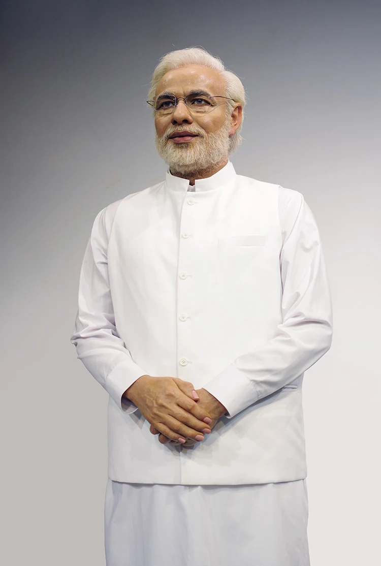 Modi Wax Figure (2)