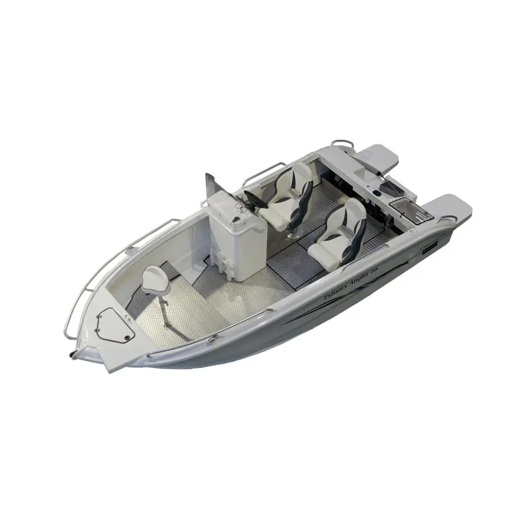 
 Небольшая алюминиевая моторная лодка для продажи  