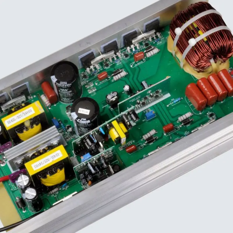 
Чистый синусоидальный инвертор постоянного тока в переменный ток 5000 Вт 12 В 220 В 