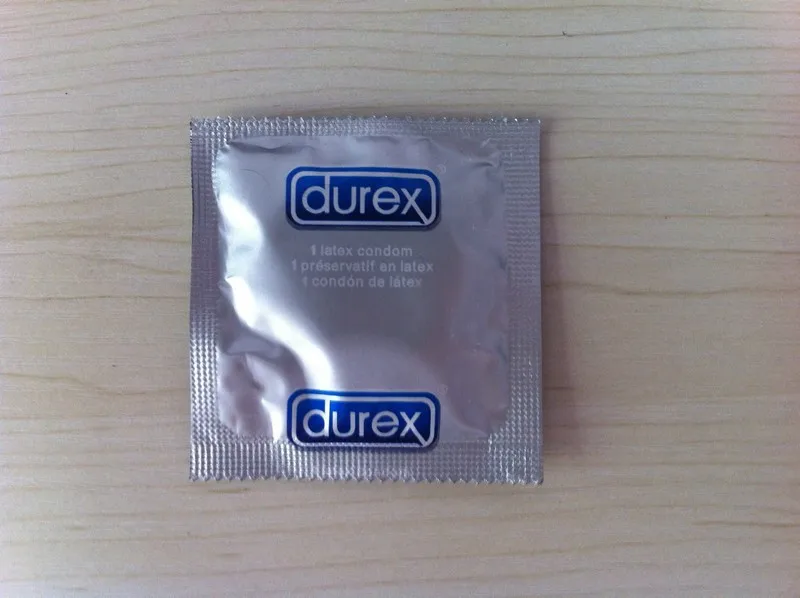Одногруппница за безопасный секс дает только в презервативе
