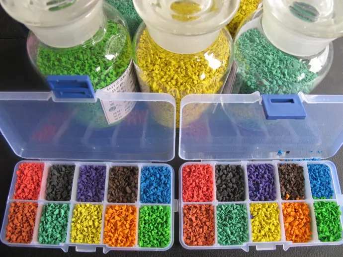 
Переработанные хорошо цветные высококачественные резиновые гранулы 
