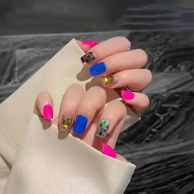 handmade nails (324)