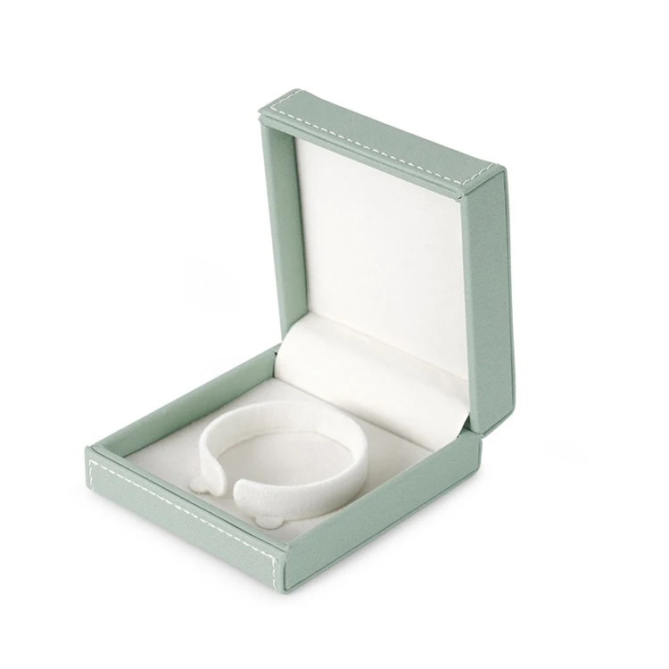 10plastic jewelry box