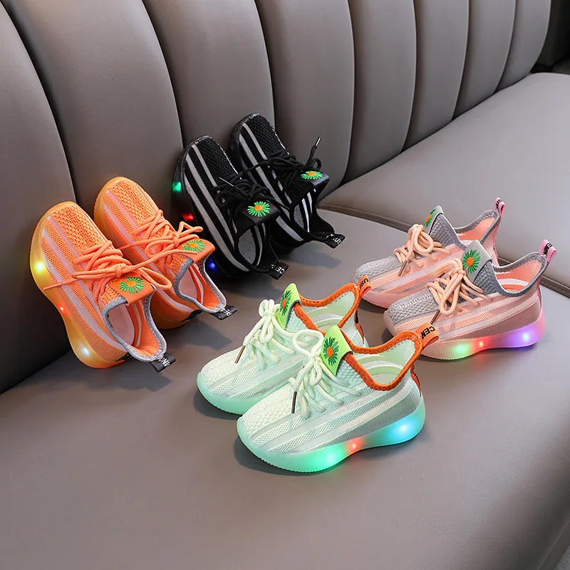 2021 крутая мода, Лидер продаж, весенне-осенние кроссовки для мальчиков, симпатичный детский детская обувь для маленьких мальчиков и девочек теннис милые светодиодный свет для малыша; На каждый день;
