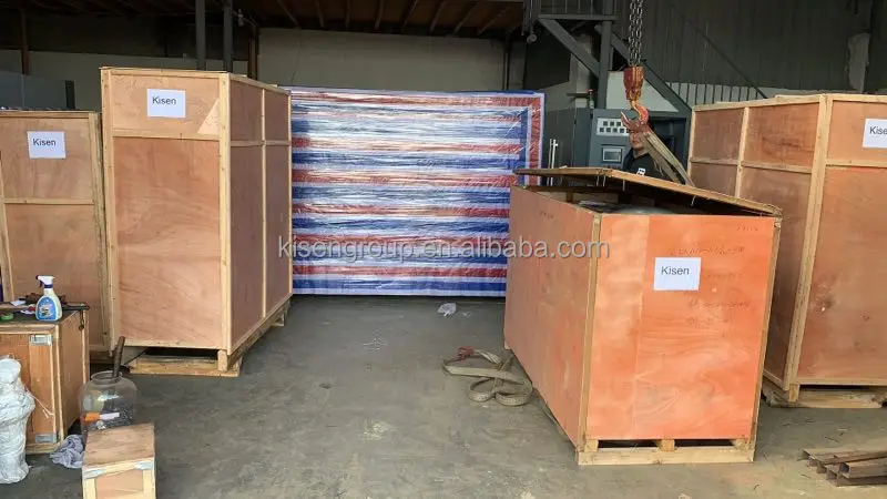 plastic bottle machine.JPG