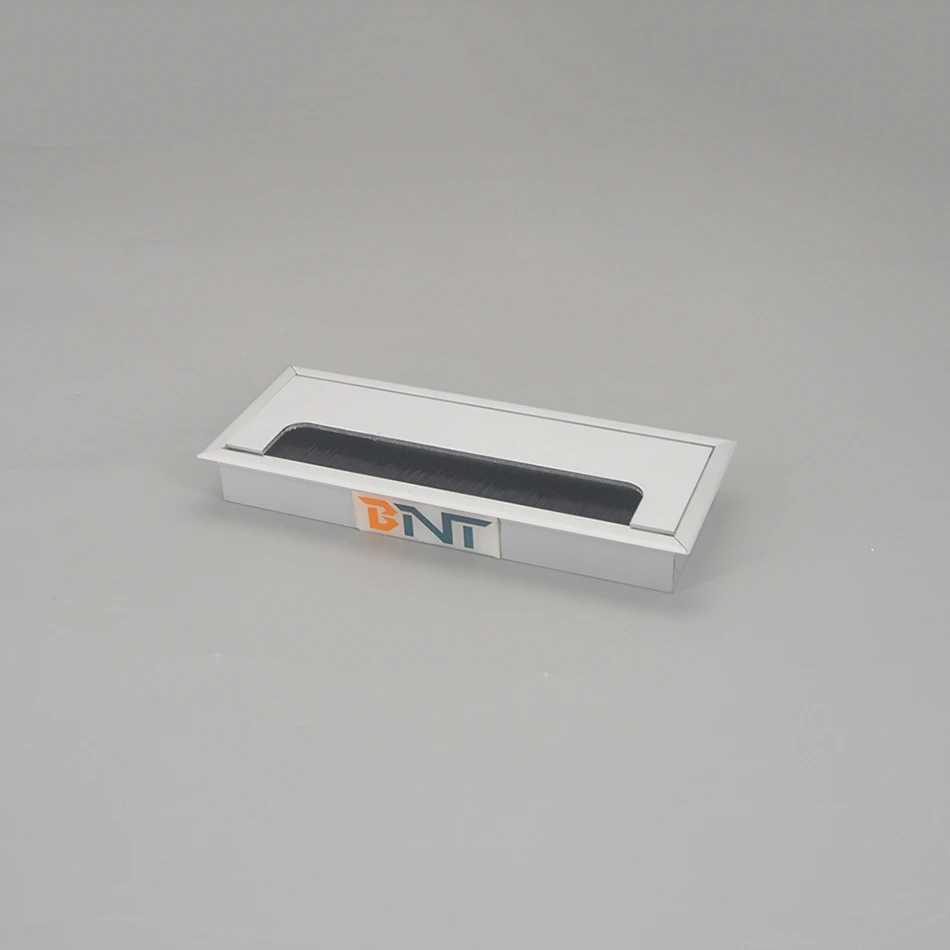 
Настраиваемая алюминиевая прямоугольная офисная проволочная коробка BNT, крышка с отверстием для стола, втулка с пыленепроницаемой щеткой 