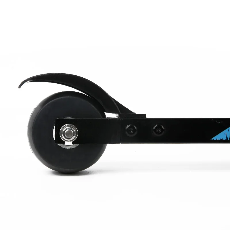 Новейший дизайн 700 мм Фристайл для взрослых катания на роликах из алюминиевого сплава
