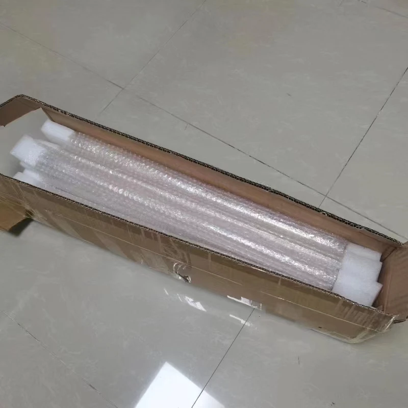 Linear lamp18600 (1)