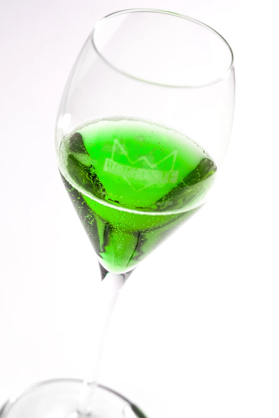 
 Итальянское игристое вино премиум фрукты киви Лайм мята 11% 750 мл  