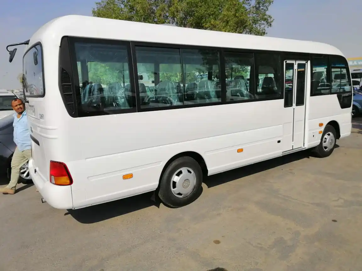 
 2020 округ Делюкс 4x2 автобус  
