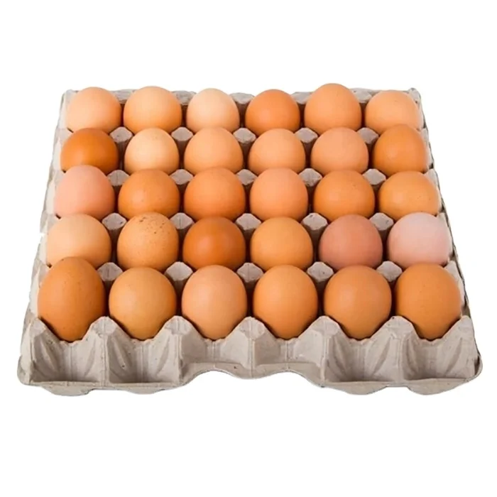 Высококачественное свежее коричнево-белое настольное яйцо