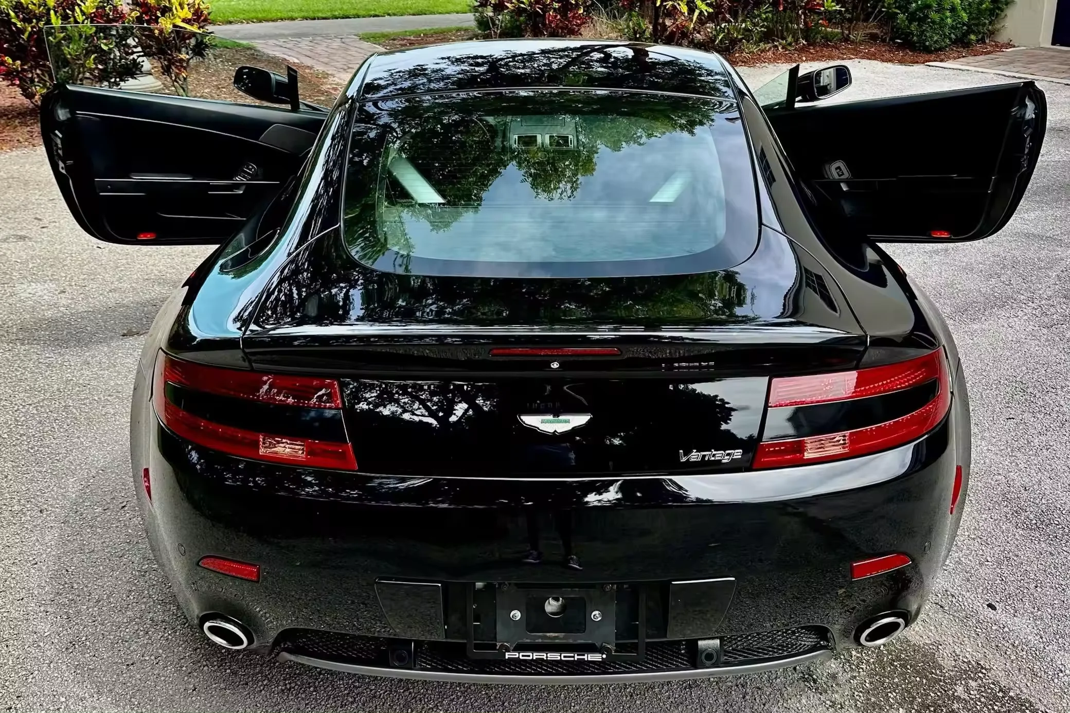 Подержанный 2008 Astoon Martin V8 Vantage 6-ступенчатая Механическая ~ 24900 миль Заводская модернизация двигателя 4 3 л заднеприводная трансмиссия