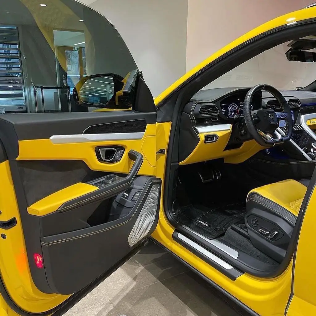 2023 Lamborghini Urus