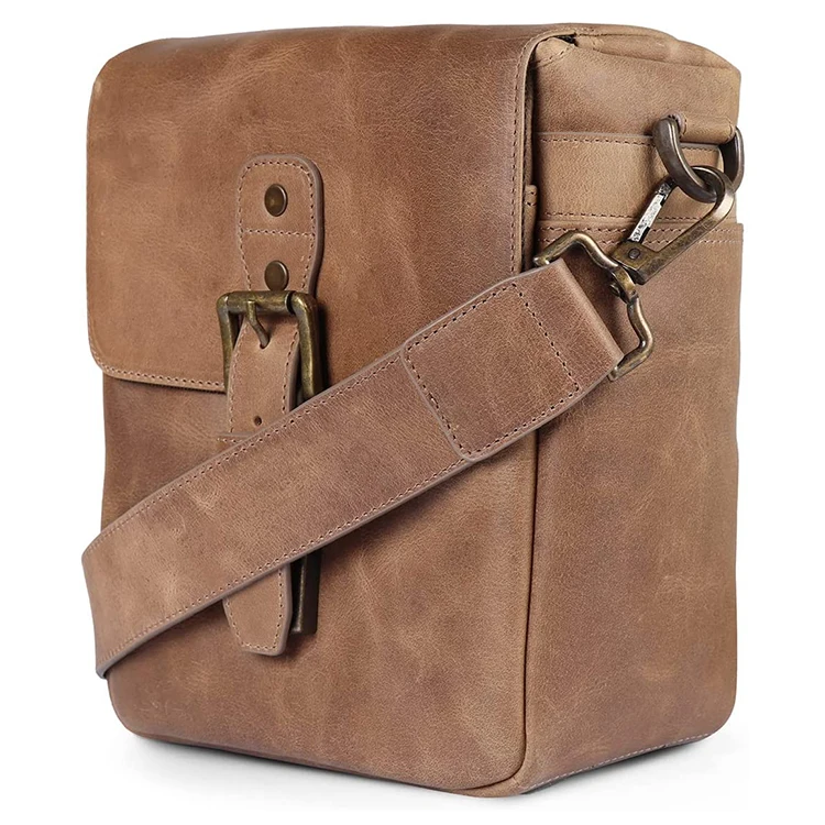 Best Selling Crossbody Genuine Leather Messenger Men Cross Body Bags for sale in low price and high quality