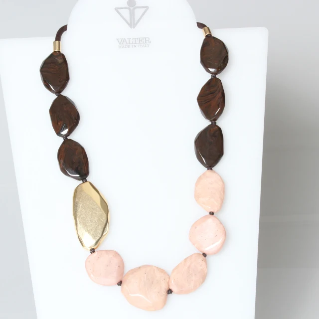 Long faceted stones necklace handmade in Italy in a marbled light pink effect a wooden effect and a big gold detail