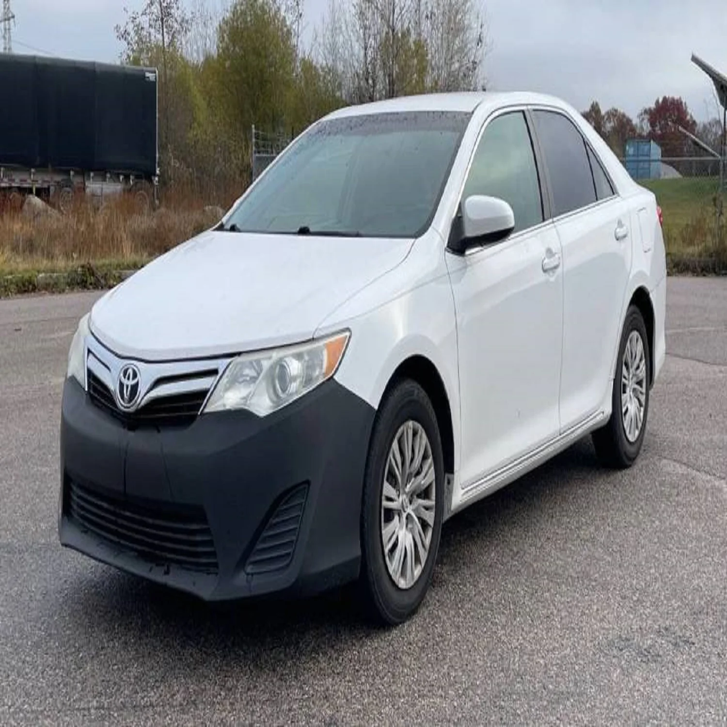 Подержанный 2013 Toyota Camry LE I4