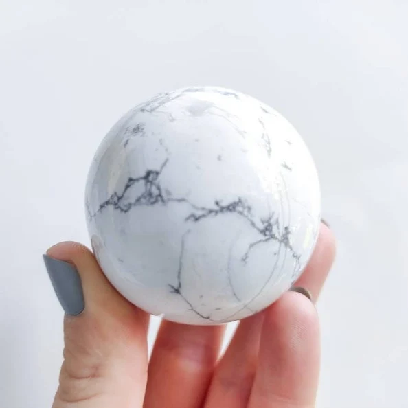 NATURAL HIGH QUALITY HOWLITE AGATE SPHERE HIGH QUALITY POLISHED HOWLITE SPHERE  WHOLESALE CRYSTAL HOWLITE QUARTZ SPHERE BALL
