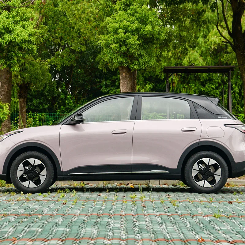 Электрический мини-автомобиль Geely Xingyuan EV 2024 410 км