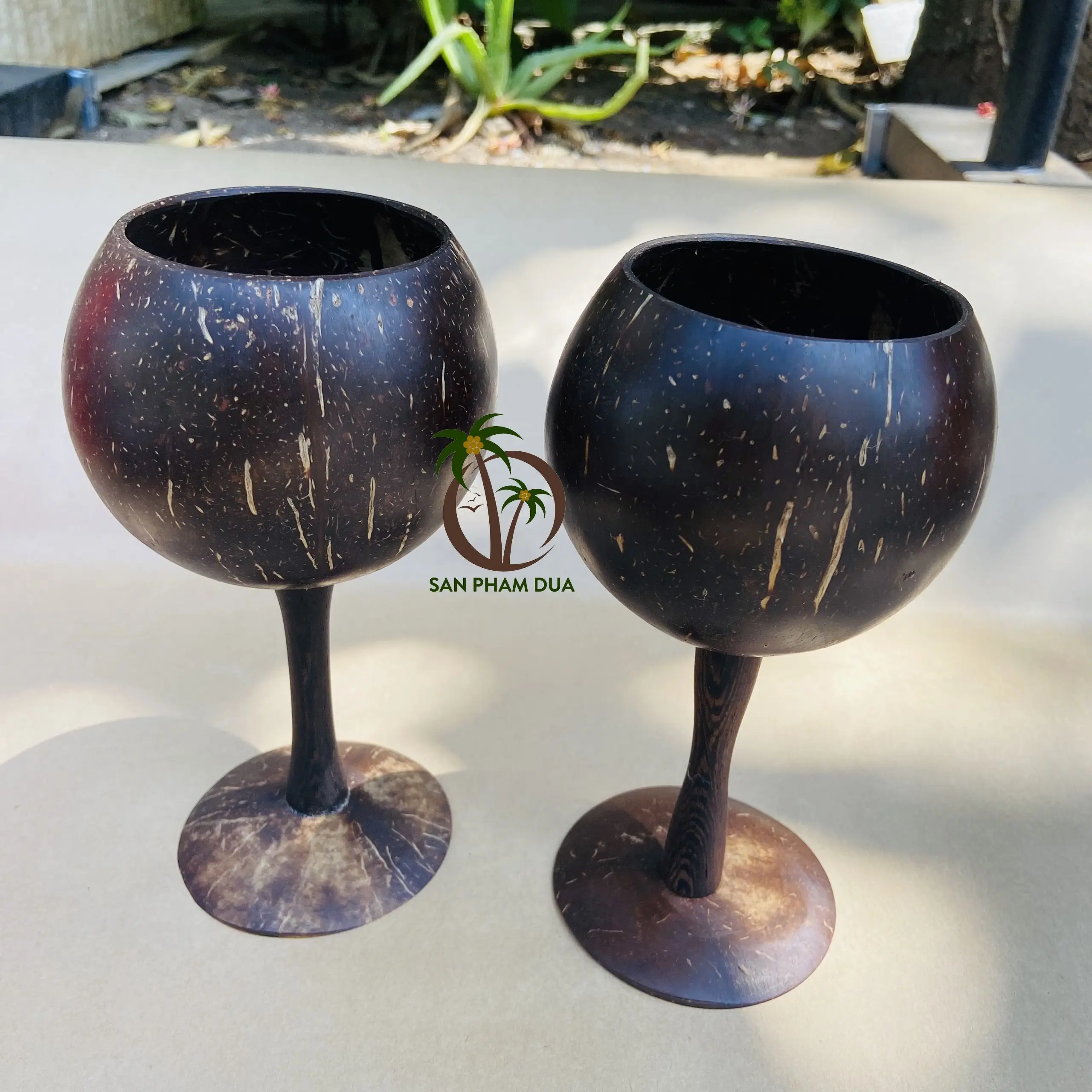 TOP SELLING COCONUT SHELL CUP FOR DRINKING WINE WATER EATING ICE CREAM COCONUT CUP FROM COCO - ECO VIETNAM