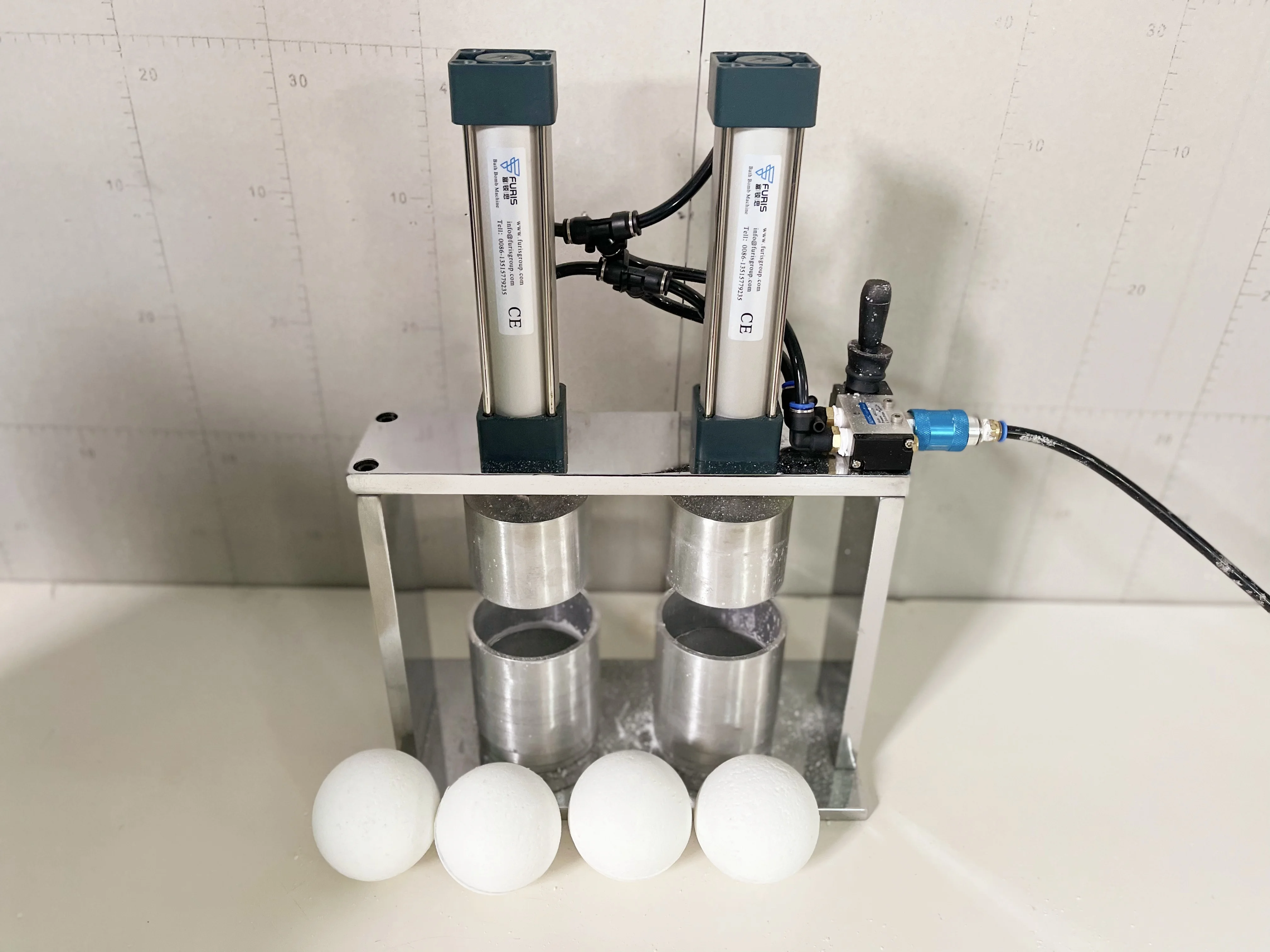 Industrial Professional Supplies Small Manual Bath Bomb Press 1/2/4/6 Piston Molds Shampoo Bars Pressing Forming Mould Machine