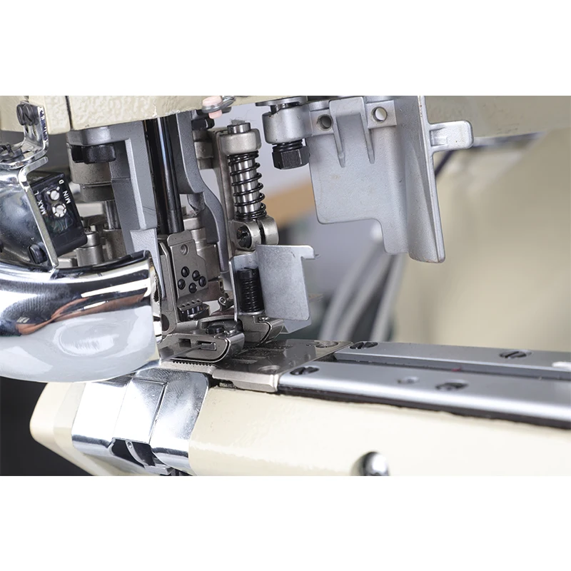 SR62G Low price manufacture 4 needles 6 thread interlock sewing machine