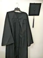 Customized New Product Wholesale Good Quality Academic Graduation Gown Woven School Uniform 100% Polyester Adults Custom Color