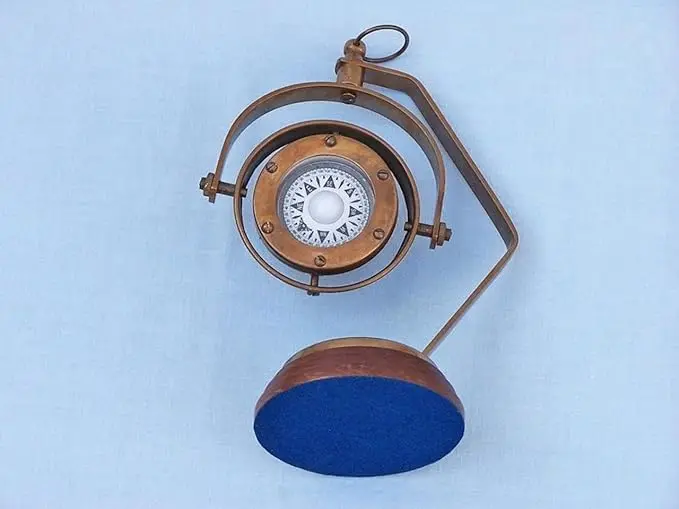 Wholesale Brass Hanging  Antique Vintage Compass latest design handmade metal hiking compass keychain or desk decor accessories