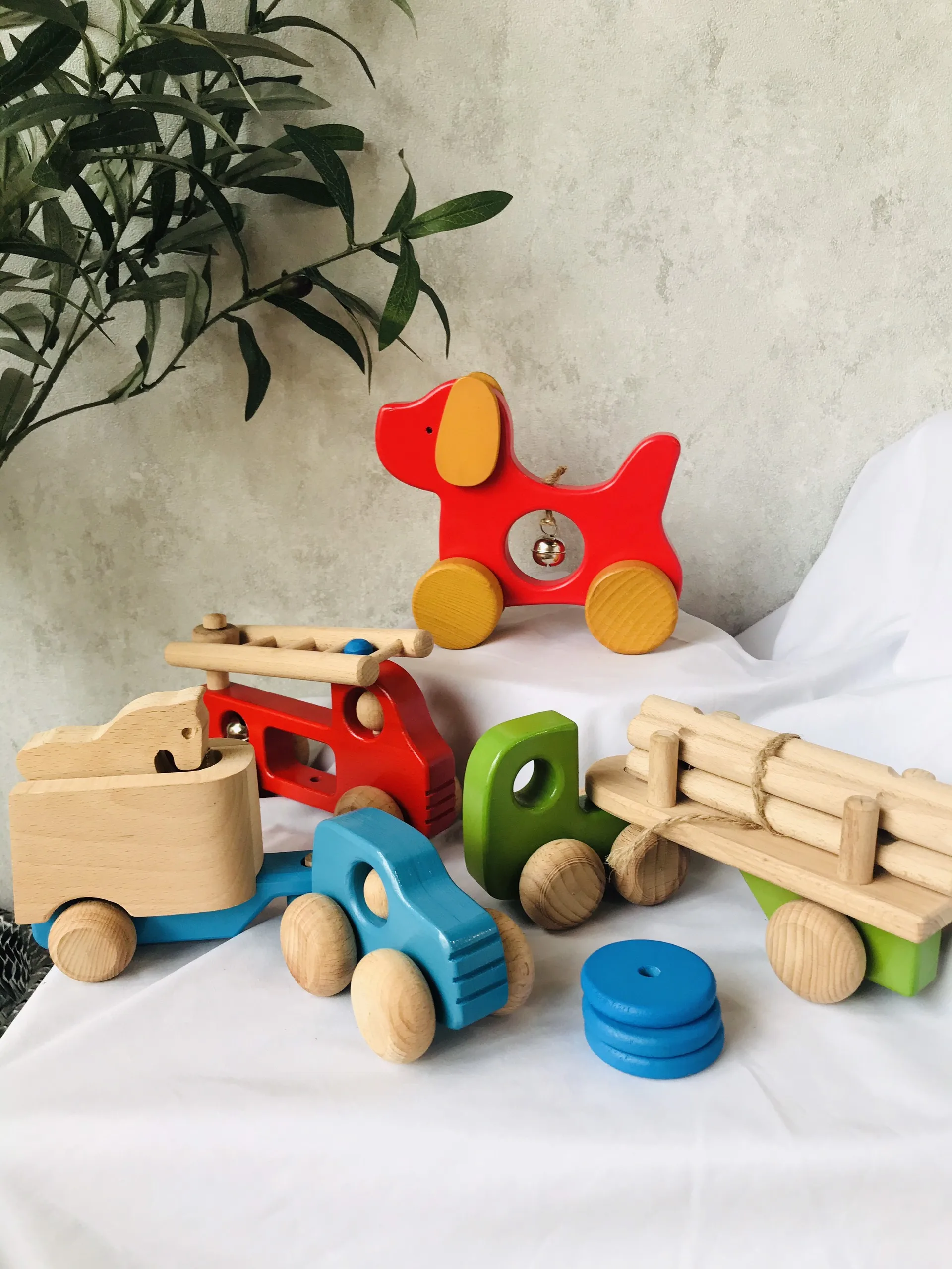 Ecological Wooden Toy Army Tanks